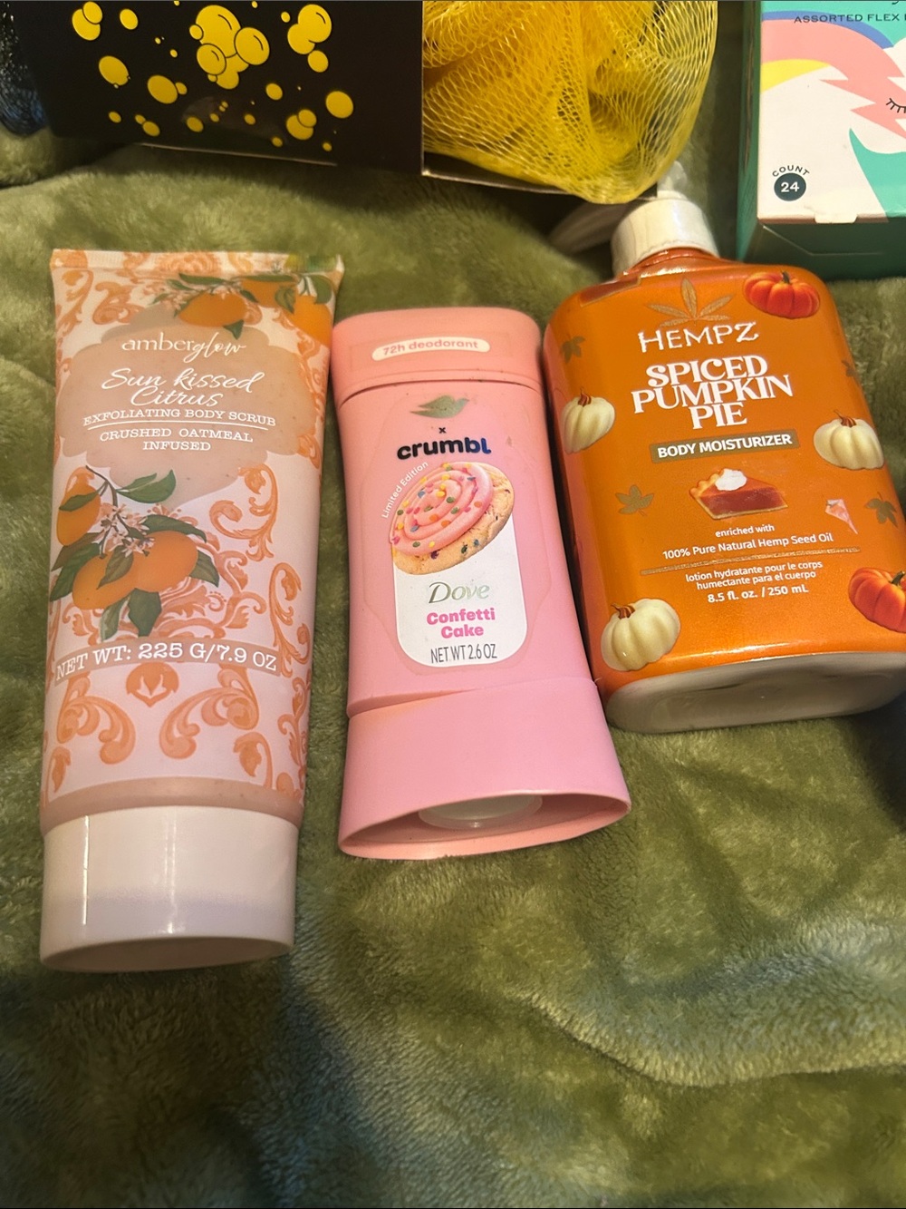 Beauty Bundle 20 piece ! - Picture 4 of 7